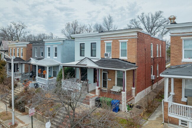 Serenity Place in Baltimore, MD - Building Photo - Primary Photo