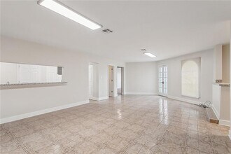 9205 Jefferson Hwy in River Ridge, LA - Building Photo - Building Photo