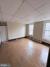 79 N Evans St in Pottstown, PA - Building Photo - Building Photo