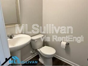 1033 Sweet Cream Ct in Durham, NC - Building Photo - Building Photo