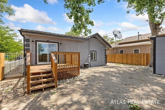 property at 106 Pierce St