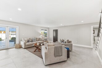 165 1st St E in Boca Grande, FL - Building Photo - Building Photo