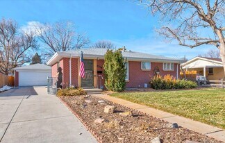 3055 Victor St in Aurora, CO - Building Photo