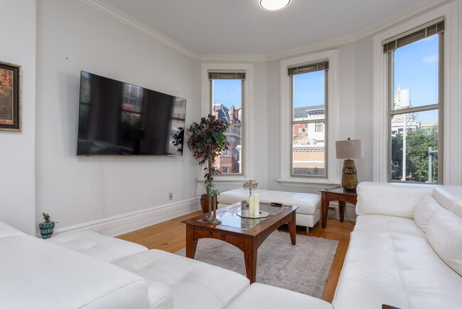 132 State St in Harrisburg, PA - Foto de edificio - Building Photo