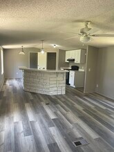 20253 Perrilloux Rd in Livingston, LA - Building Photo - Building Photo