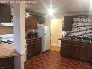 69 Bonair St-Unit -# 2 in Somerville, MA - Building Photo - Building Photo