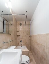 420 E 9th St in New York, NY - Building Photo - Building Photo