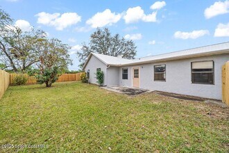 461 Carol Dr NE in Palm Bay, FL - Building Photo - Building Photo
