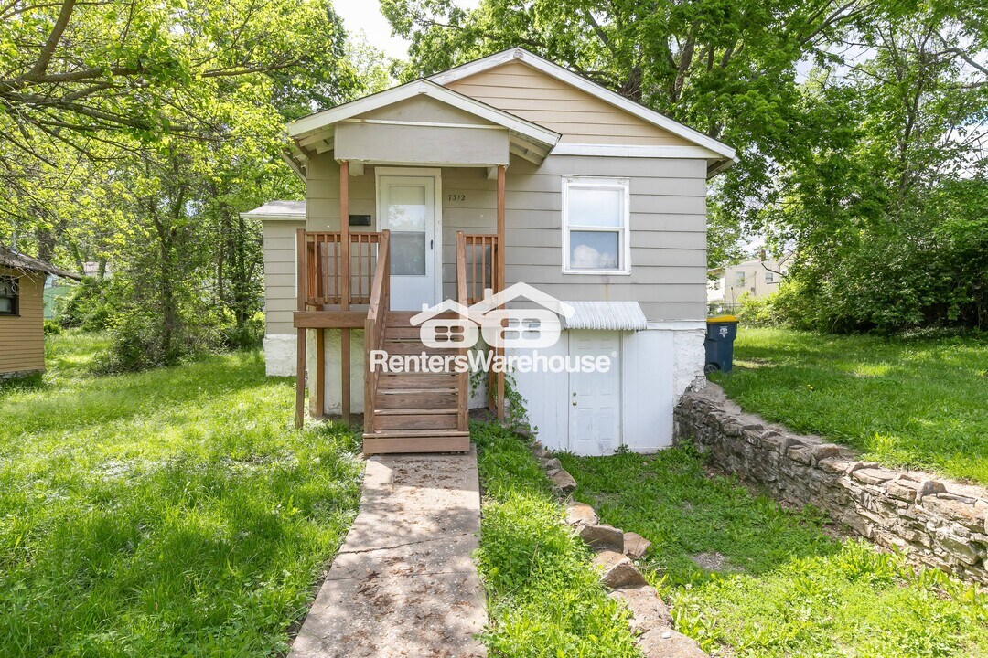 7312 Indiana Ave in Kansas City, MO - Building Photo