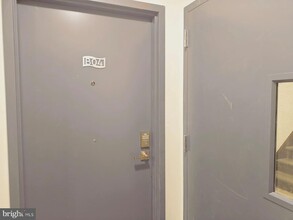 747 Alabama Ave SE, Unit B4 in Washington, DC - Building Photo - Building Photo