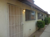 1109 Monterey St in Bakersfield, CA - Foto de edificio - Building Photo