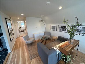 545 E Park Ave in Long Beach, NY - Foto de edificio - Building Photo