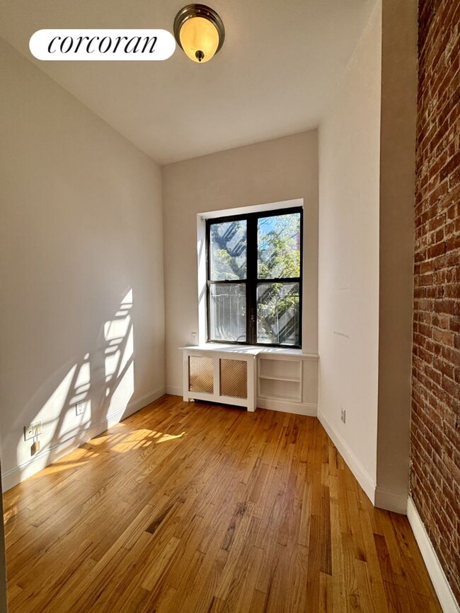 1720 2nd Ave in New York, NY - Building Photo - Building Photo