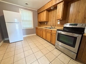 14 Lincoln Cir in Junction City, KS - Building Photo - Building Photo