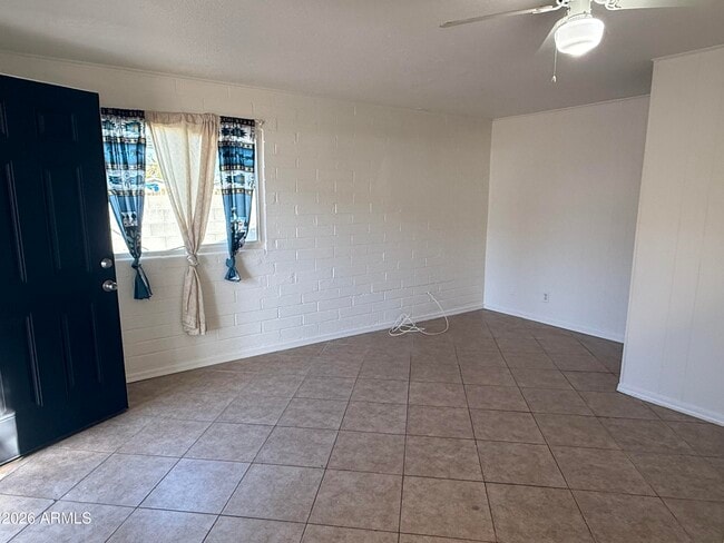 1329 E Cinnabar Ave in Phoenix, AZ - Building Photo - Building Photo