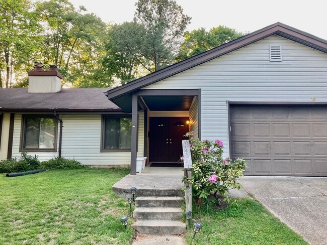 16 Aquarius Ct in Silver Spring, MD - Building Photo - Building Photo
