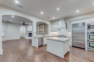 3530 Asbury St in Dallas, TX - Building Photo - Building Photo