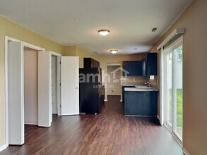 7650 Scatter Woods Ln in Indianapolis, IN - Building Photo - Building Photo