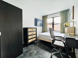 Furnished room/NOT APARTMENT in Brooklyn, NY - Building Photo