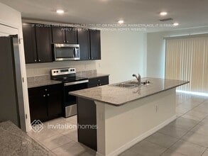 4908 Gray Owl Ter in Palmetto, FL - Building Photo - Building Photo