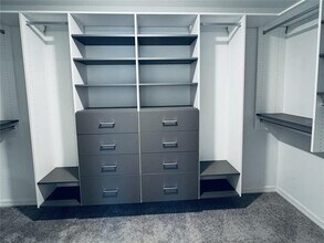 13181 Garnet Raspberry Ave in Wimauma, FL - Building Photo - Building Photo