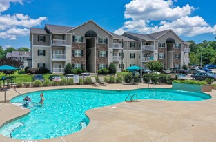 Summerlyn Cottages in Fayetteville, NC - Building Photo