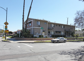 1020 N Mariposa St Apartments