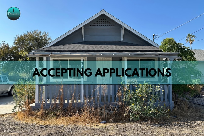 2493 Northbend St in Riverside, CA - Building Photo - Building Photo