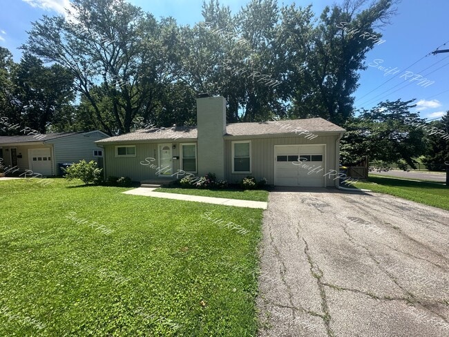 property at 7100 Santa Fe Dr