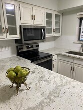 13004 Trail Hollow Dr in Houston, TX - Building Photo - Building Photo