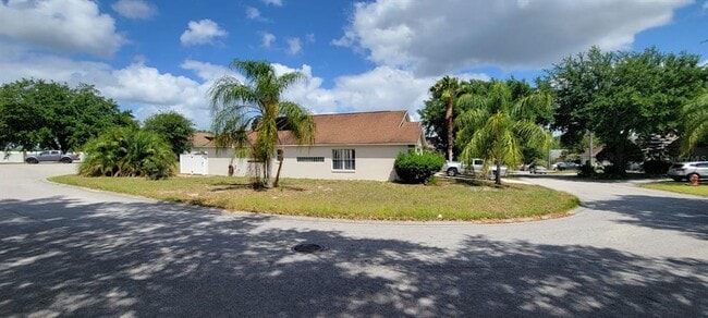217 Jerica Ln in Davenport, FL - Building Photo - Building Photo