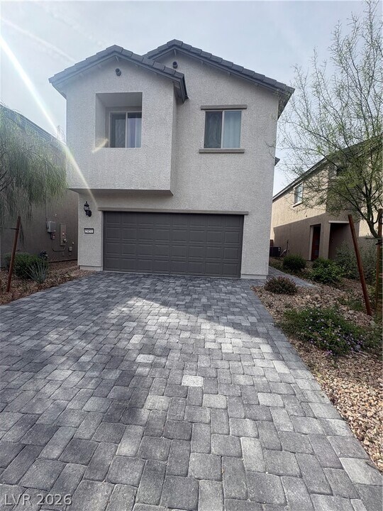 5451 Barcola Ave in Las Vegas, NV - Building Photo