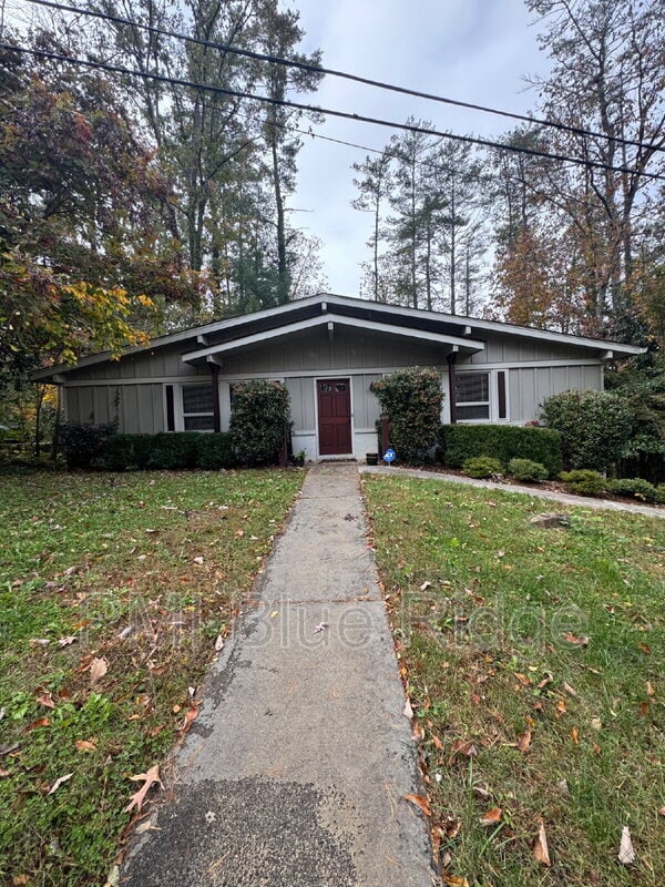 property at 25 Leisure Mountain Rd