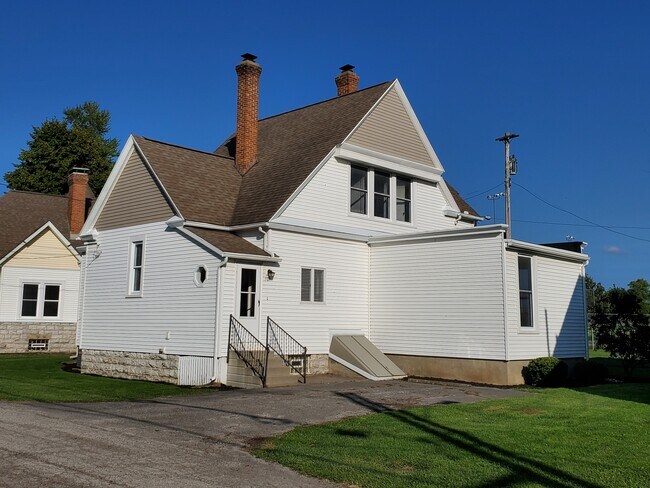 707 Dewitt Ave in Sandusky, OH - Building Photo - Building Photo