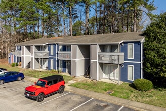 Woodscape Apartments in Newport News, VA - Building Photo - Building Photo