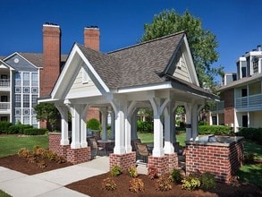 Wyndham at Hampton Apartments in Hampton, VA - Building Photo - Building Photo