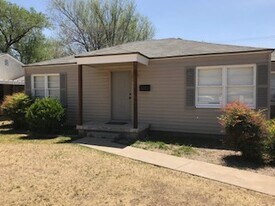 3515 27th St in Lubbock, TX - Building Photo