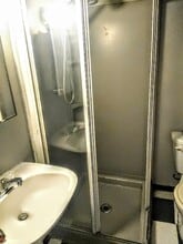 1466 W Rascher Ave, Unit Cozy Bright Garden in Chicago, IL - Building Photo - Building Photo