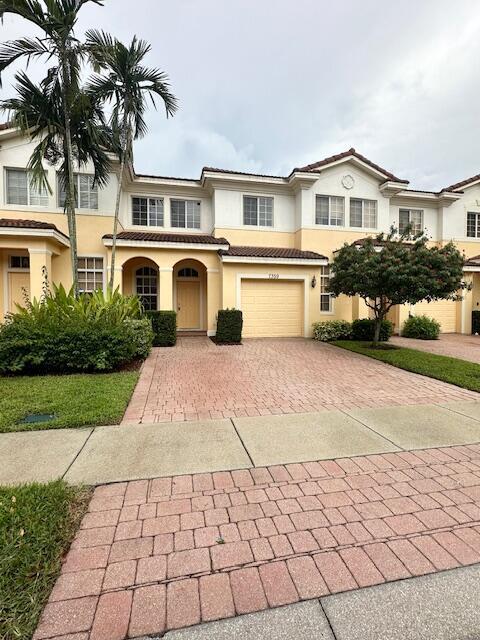 7359 Briella Dr in Boynton Beach, FL - Foto de edificio - Building Photo