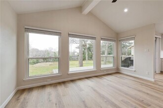 4502 Malaga Dr in Austin, TX - Building Photo - Building Photo