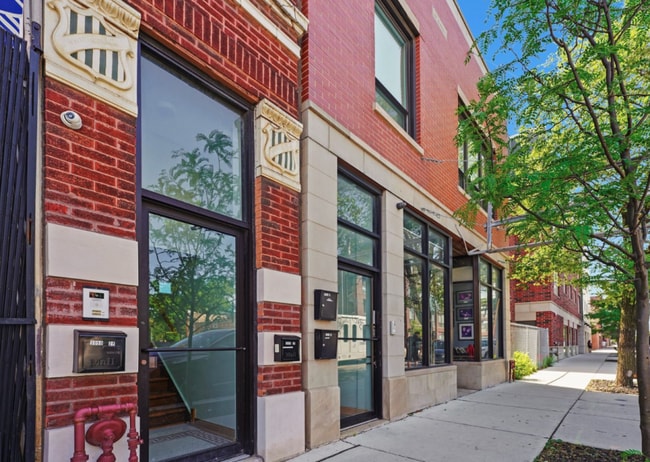 property at 3048 N Milwaukee Ave