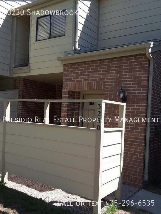 3230 N Shadowbrook Dr in Provo, UT - Building Photo