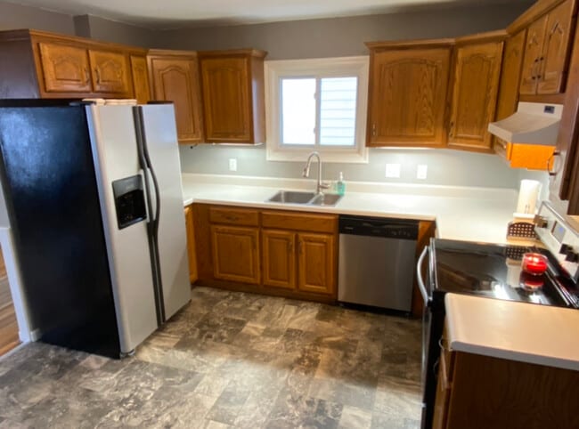 93 Isabella Dr in Decatur, IL - Building Photo - Building Photo