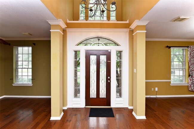 property at 4007 Alice Dr