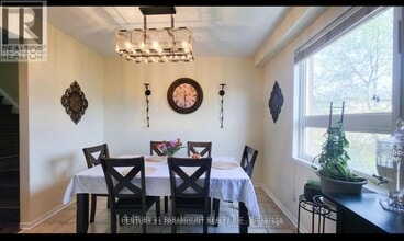 7155 Magistrate Terrace in Mississauga, ON - Building Photo - Building Photo