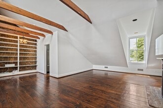 3333 N St NW in Washington, DC - Building Photo - Building Photo