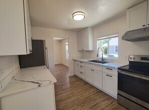 2680 Edison St in Eugene, OR - Building Photo - Building Photo