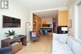 431 Sumach St in Toronto, ON - Building Photo - Building Photo