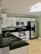 612 Capstone Dr in Lynchburg, VA - Building Photo - Building Photo