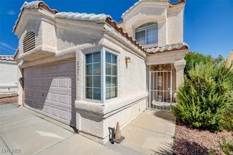 8216 Carmen Blvd in Las Vegas, NV - Building Photo - Building Photo